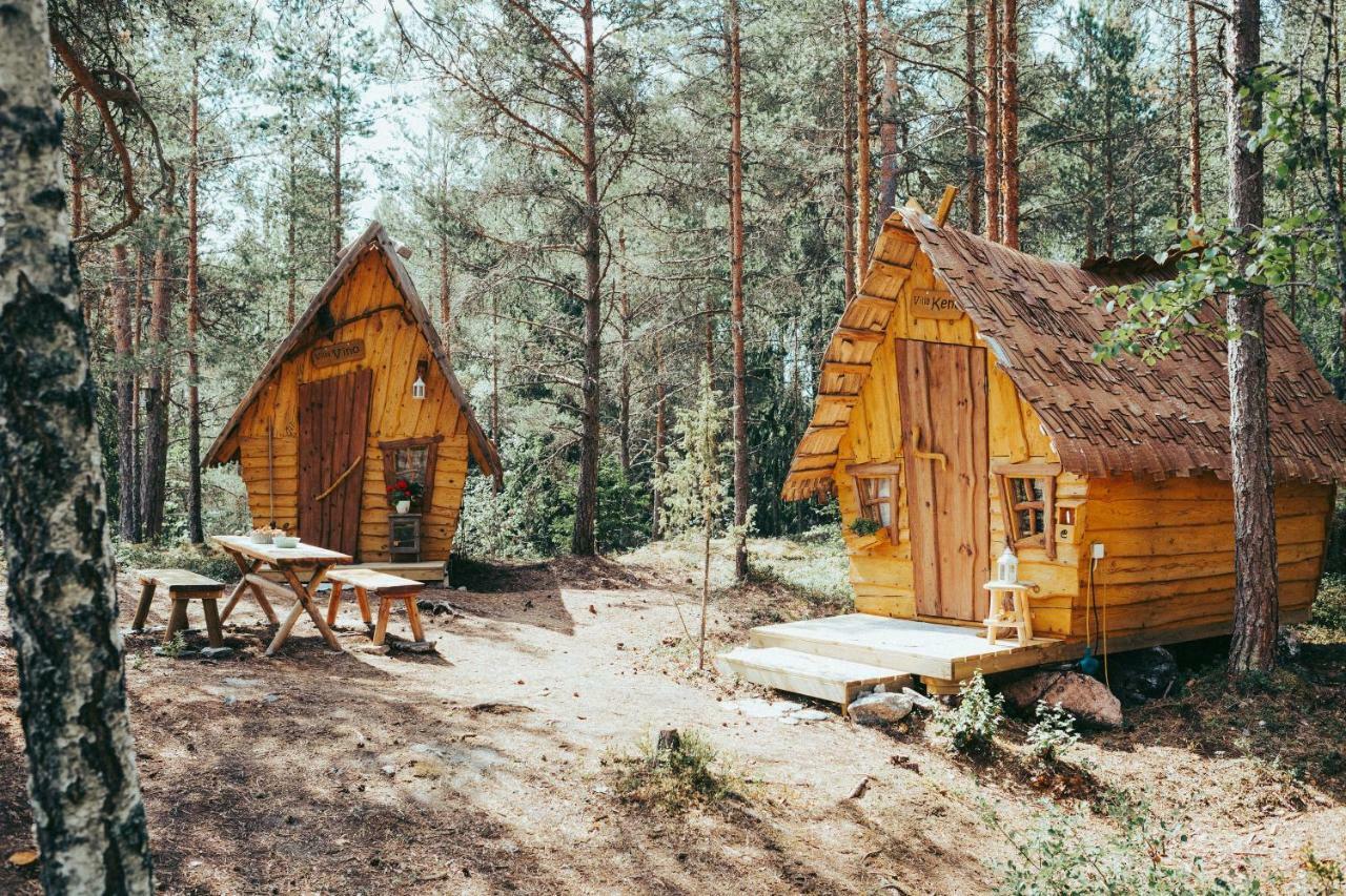 B&B Elaemys Aemmi Sauvo Exteriör bild